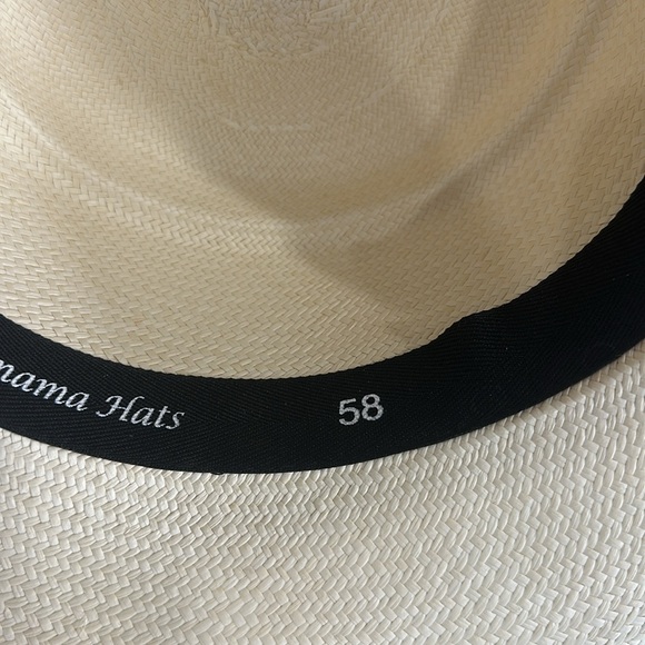 Elegant Cream Wide-Brim Hat with Black Band - Picture 6 of 8